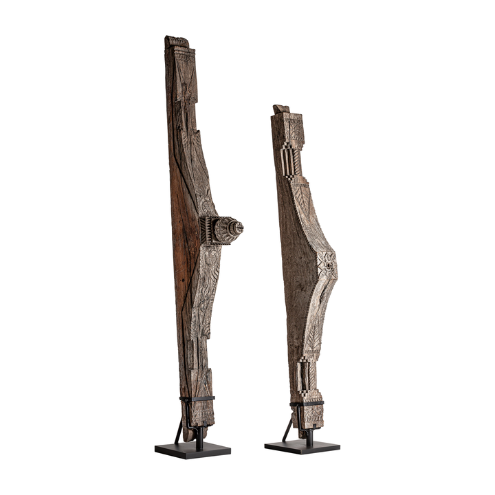 ESCULTURA HUT J 2